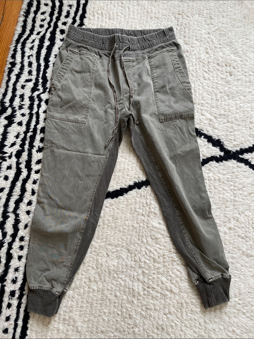 James perse mixed media pant size 2